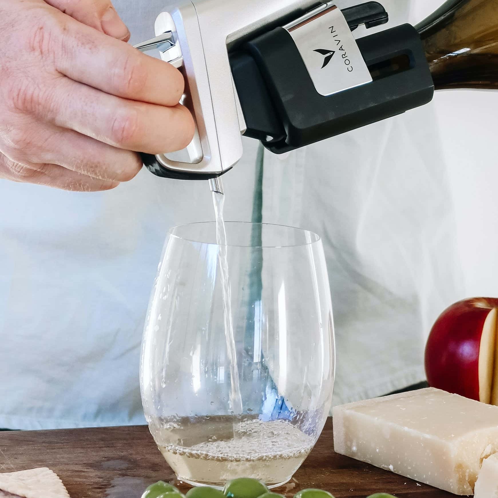 Tim Hollingsworth pours red with a coravin system